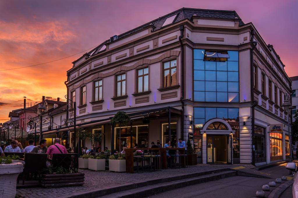 Garni Hotel Eter Nis Exterior photo